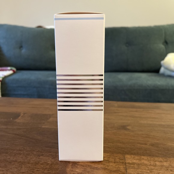 Sisley Restorative Fluid Body Cream 5.1oz 150ml‎ Creme Fluide Reparatrice NEW - Picture 5 of 9